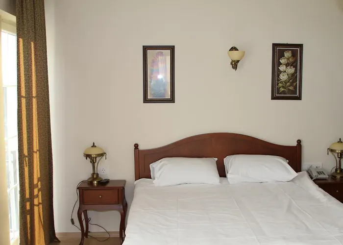 Basileus Hotel